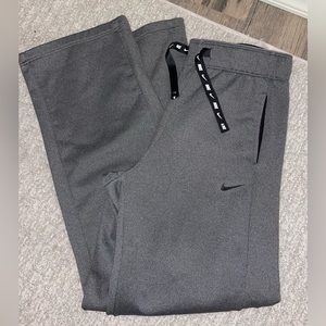 Nike Women's Therma Fleece Training Pants